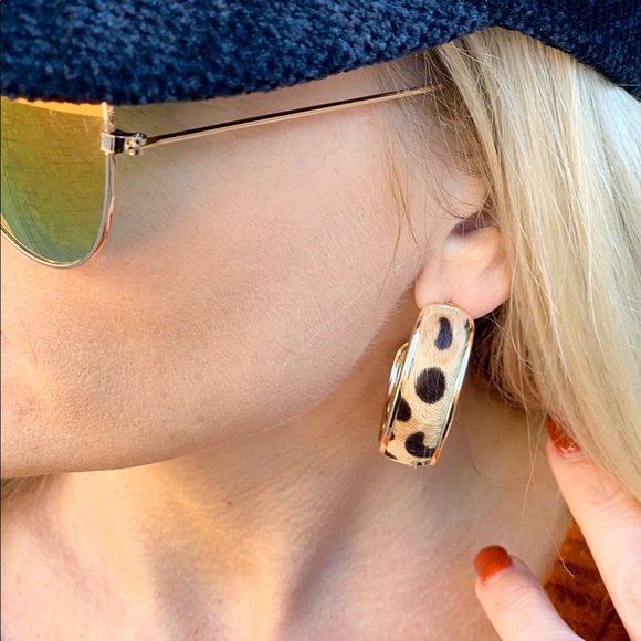 Hair on leopard earrings-genuine Leather - Picture 4 of 4